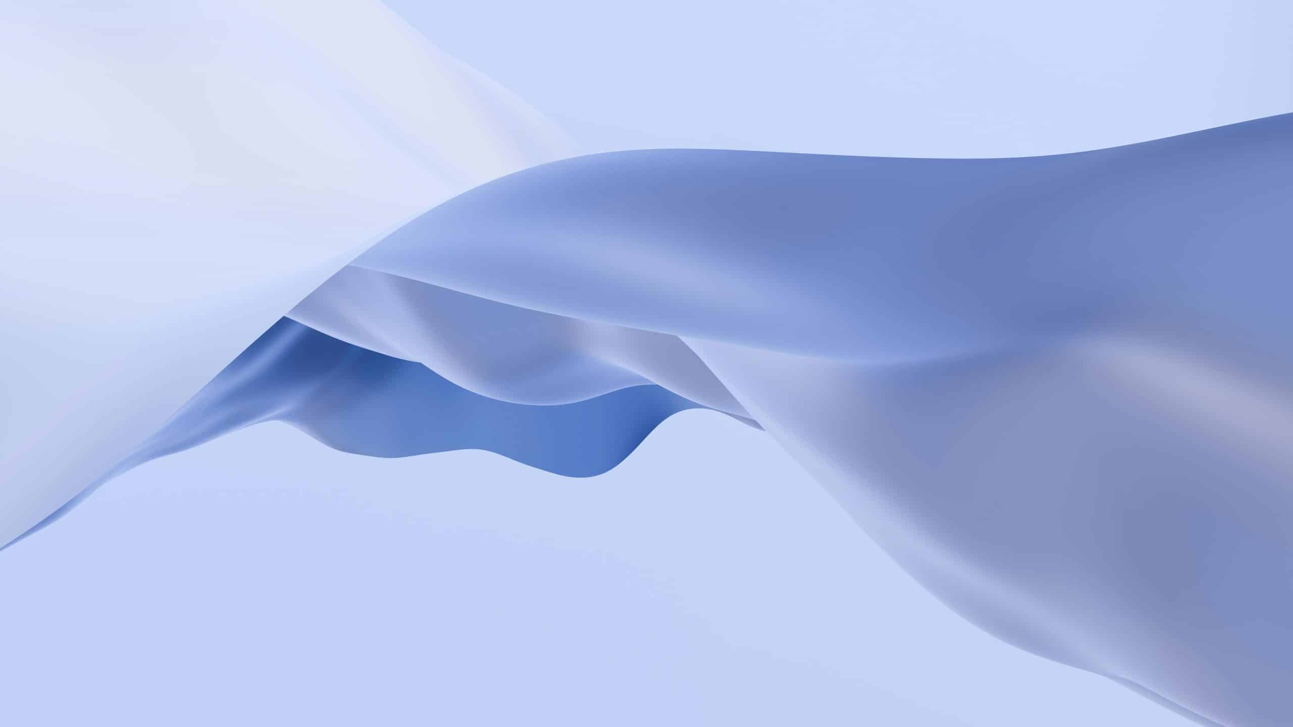 Hellblauer Satin